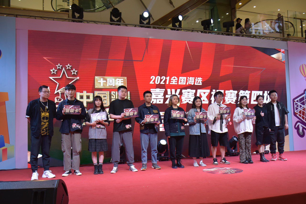 权利的游戏第4季迅雷下载_权力的游戏全季小说txt_必须犯规的游戏第五季txt下载