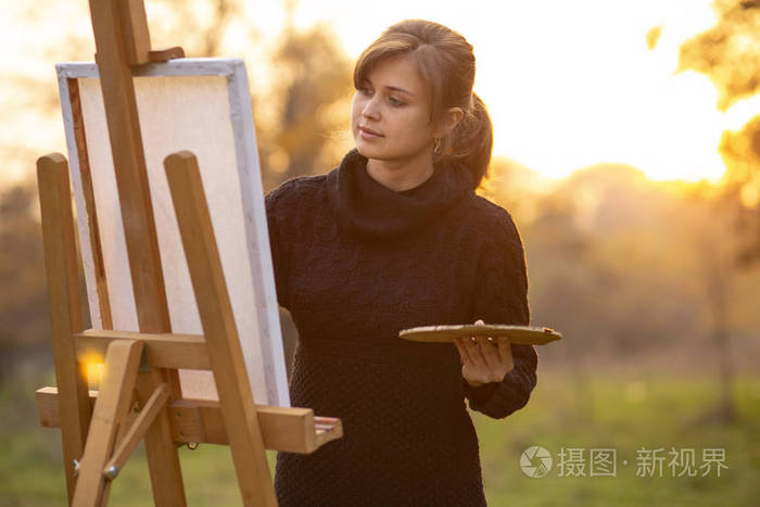 女孩儿童画图片_画图片儿童女孩怎么画_画图片儿童女孩可爱
