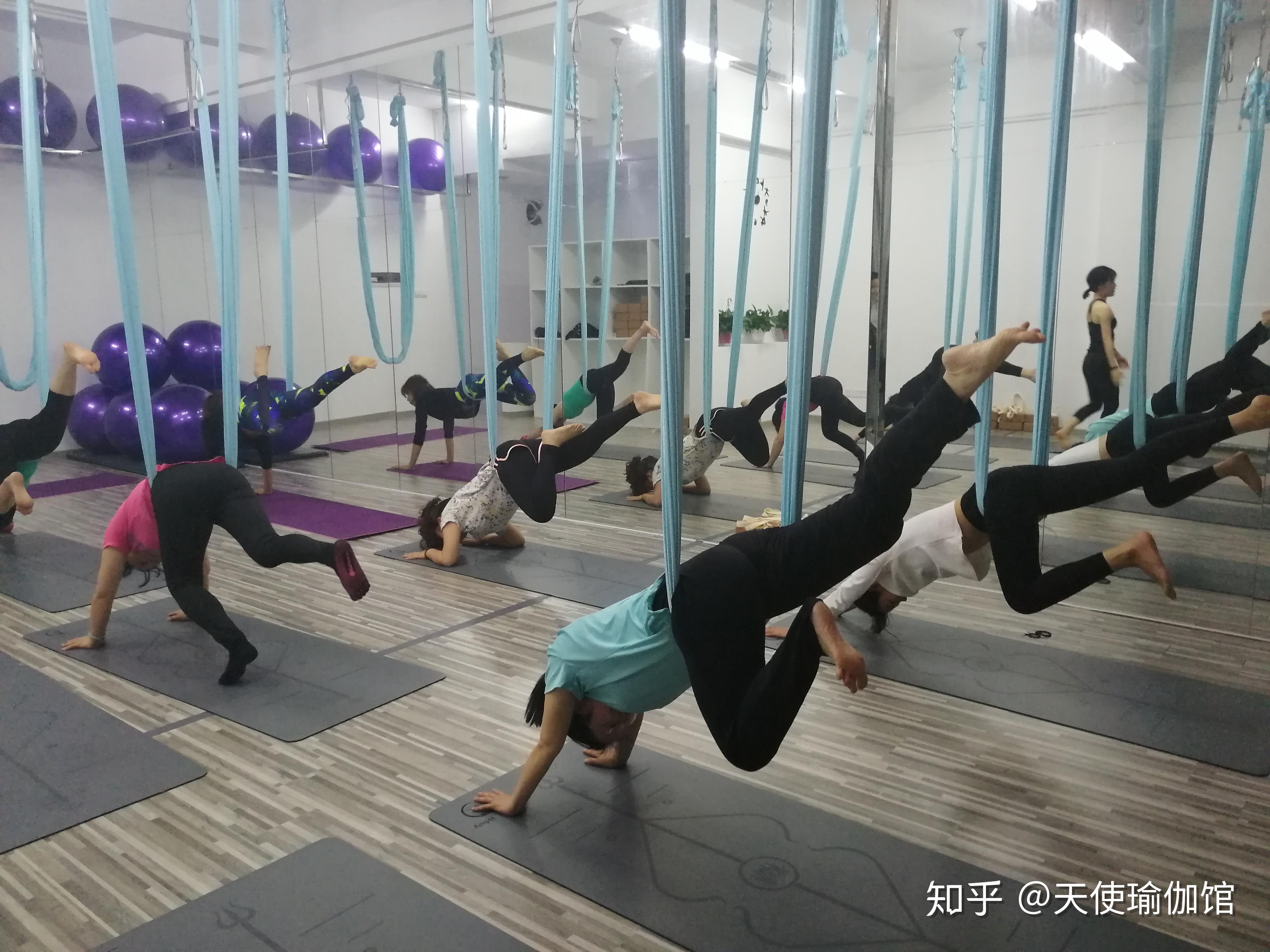 梯纵云横_梯云纵